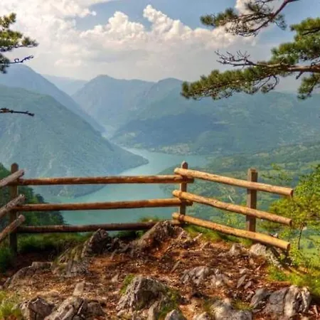 Vendégház Tara Mountain House Bajina Bašta
